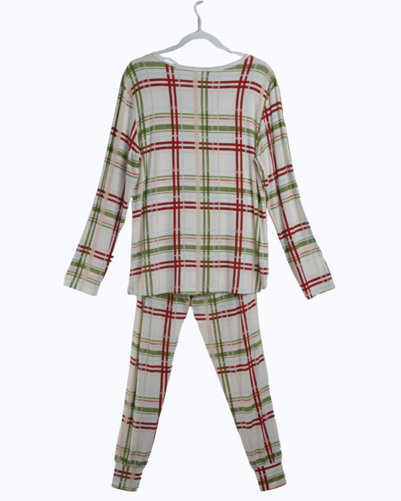 Women's Plaid Christmas Pajamas - Family Matching Set